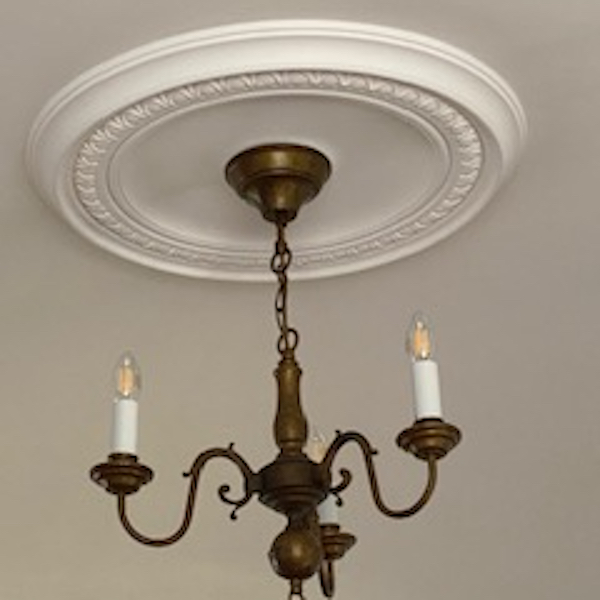 Ceiling Rose R77
